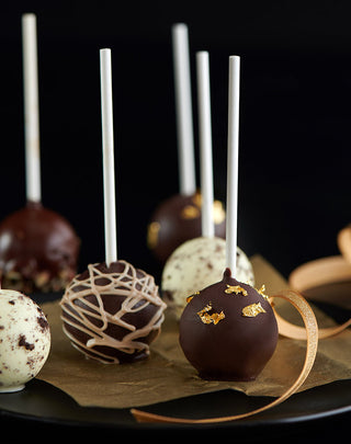 CHOCOLATE CRÈME PIE TRUFFLE POPS